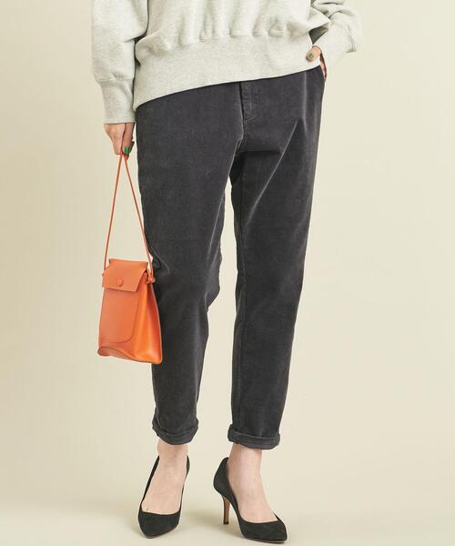 BEAUTY&YOUTH UNITED ARROWS(ビューティーアンドユースユナイテッドアローズ)の「【WEB限定】by ※11Wコーデュロイテーパードパンツ -ウォッシャブル- ∴(その他パンツ・レディース・オフホワイト/ダークグレー/ケリー/ライトブルー/ライラック・S/M/L)」の11枚目の写真