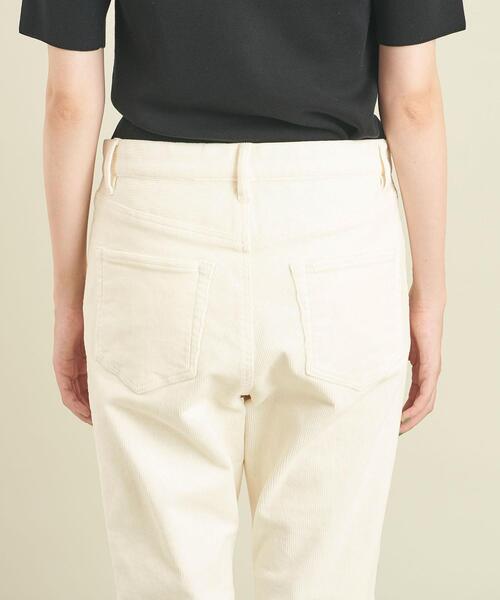 BEAUTY&YOUTH UNITED ARROWS(ビューティーアンドユースユナイテッドアローズ)の「【WEB限定】by ※11Wコーデュロイテーパードパンツ -ウォッシャブル- ∴(その他パンツ・レディース・ダークグレー/ライトブルー/ライラック/オフホワイト/ケリー・L/M/S)」の11枚目の写真
