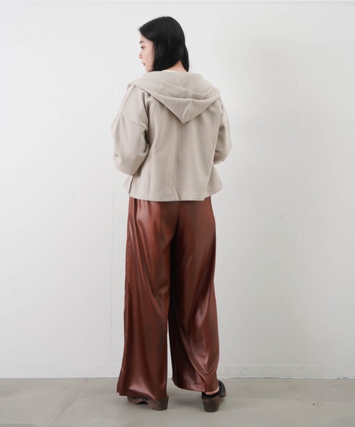 malla(マーラ)の「malla マーラ ブークレダンボールパーカー(パーカー・レディース・ライトグレー/ブラック/オレンジ・FREE)」の13枚目の写真