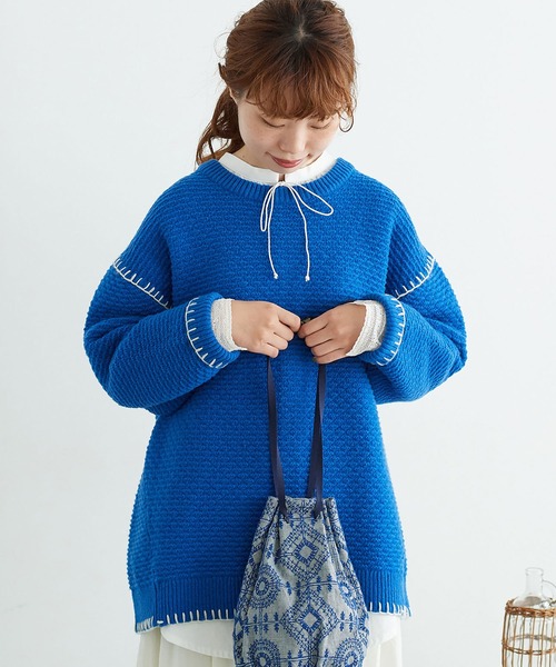 chambre de charme(シャンブルドゥシャーム)の「cdc ウール/ナイロン ブランケットステッチ プルオーバー(ニット/セーター・レディース・ブルー/ホワイト/レッド・FREE)」の13枚目の写真