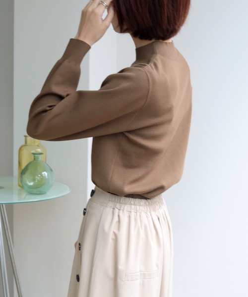 HER CLOSET(ハークローゼット)の「【shemoshelly】フロントピンタックロングスリーブニット(ニット/セーター・レディース・ブラック/ダークグリーン/ブラウン/ブルー/アイボリー/グレイッシュベージュ・M)」の14枚目の写真