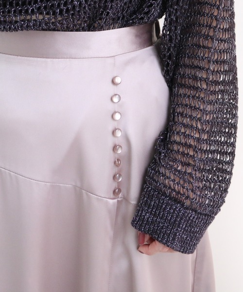 TRIANGLE PALETTE（トライアングルパレット）の「サテンロングスカート（スカート・レディース・ブルー/ベージュ/グレイッシュベージュ・FREE）」の14枚目の写真