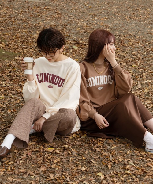 Ambre Neige(アンブルネージュ)の「カレッジロゴスウェット/【WEB/EC限定商品】(スウェット・レディース・ダークブラウン/アイボリー/モカ・FREE)」の18枚目の写真