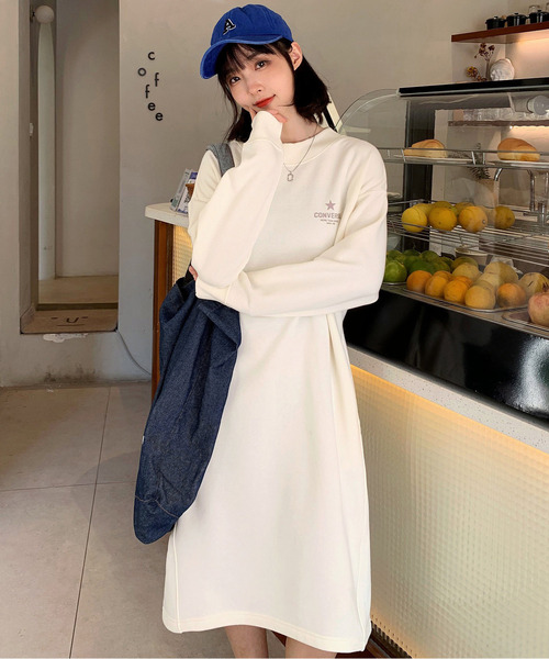 CONVERSE（コンバース）の「【neos -addictive design-】CONVERSE コンバース ルーズシルエット ロゴ スウェット ロング ワンピース（ワンピース・レディース・チャコールグレー/パープル/オフホワイト・MEDIUM/LARGE）」の17枚目の写真