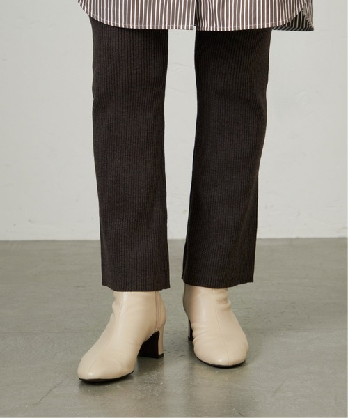 LE TALON（ルタロン）の「GRISE 5.5cmレザーソフトショートブーツ