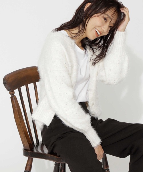 NATURAL BEAUTY BASIC（ナチュラルビューティーベーシック）の「ミックスヤーン×シャギーカーディガン（カーディガン/ボレロ・レディース・オフホワイト/ブルー/オレンジ・MEDIUM）」の8枚目の写真