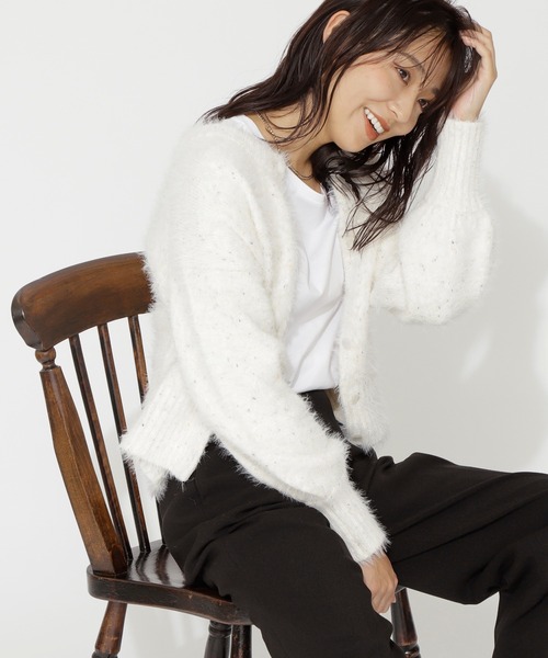 NATURAL BEAUTY BASIC（ナチュラルビューティーベーシック）の「ミックスヤーン×シャギーカーディガン（カーディガン/ボレロ・レディース・オフホワイト/ブルー/オレンジ・MEDIUM）」の6枚目の写真