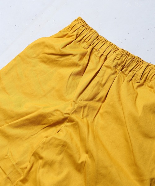 SPINNS（スピンズ）の「【7色展開】TWLドローコード　カラースノーパンツ（チノパンツ・メンズ・パープル/ロイヤルブルー/グリーン/アイボリー/レッド/イエロー/ブラック・S/M/L）」の19枚目の写真