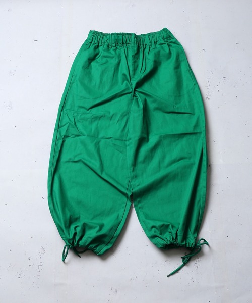 SPINNS（スピンズ）の「【7色展開】TWLドローコード　カラースノーパンツ（チノパンツ・メンズ・パープル/ロイヤルブルー/グリーン/アイボリー/レッド/イエロー/ブラック・S/M/L）」の21枚目の写真