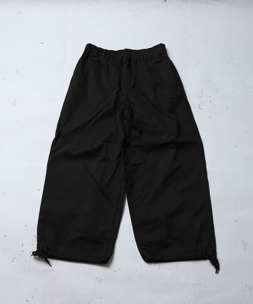 SPINNS（スピンズ）の「【7色展開】TWLドローコード　カラースノーパンツ（チノパンツ・メンズ・パープル/ロイヤルブルー/グリーン/アイボリー/レッド/イエロー/ブラック・S/M/L）」の8枚目の写真