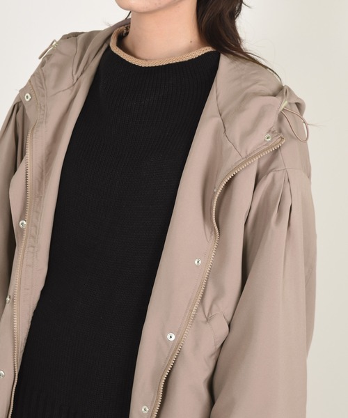 w closet（ダブルクローゼット）の「撥水加工ビックマウンテンパーカー（マウンテンパーカー・レディース・アイボリー・FREE）」の14枚目の写真