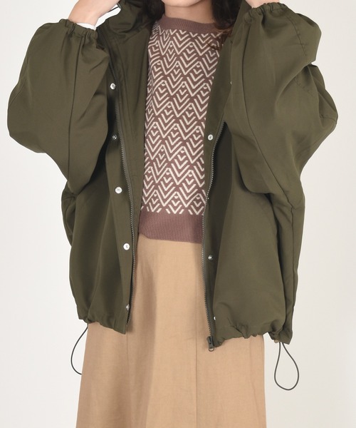 w closet（ダブルクローゼット）の「撥水加工ビックマウンテンパーカー（マウンテンパーカー・レディース・アイボリー・FREE）」の19枚目の写真