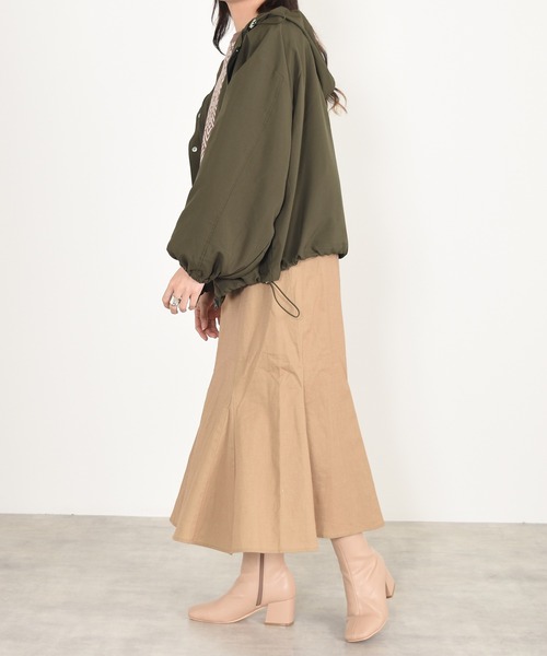 w closet（ダブルクローゼット）の「撥水加工ビックマウンテンパーカー（マウンテンパーカー・レディース・アイボリー・FREE）」の20枚目の写真