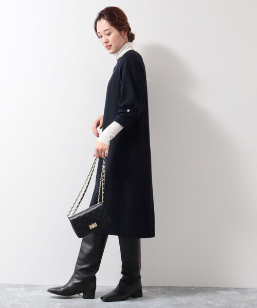 NOLLEY’S(ノーリーズ)の「パール付き圧縮ウールワンピース(ワンピース・レディース・ネイビー・38/36)」の6枚目の写真