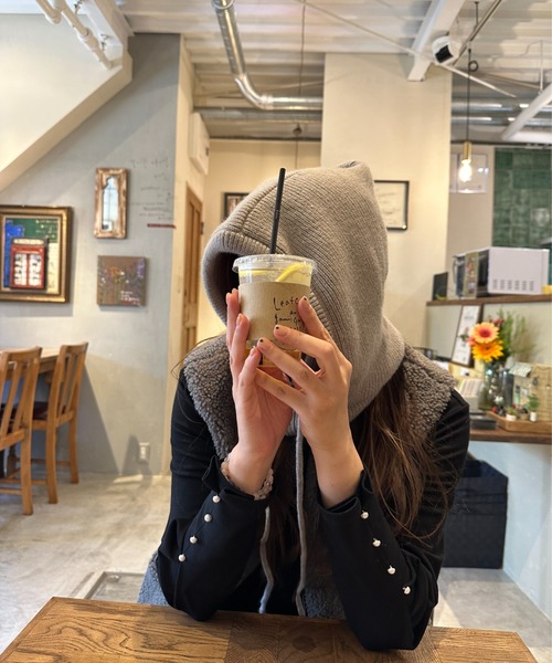 StyleSea（スタイルシー）の「リブニットバラクラバ /フードウォーマー（ニットキャップ/ビーニー・レディース・ブラック/ブラウン/オリーブ/アイボリー/チャコールグレー/ブルー/ピンク/グレー/ライトグレー/ブルー系/ライトピンク/モカ/ホワイト系その他/ブラック系その他/グレー系その他/グレイッシュベージュ/グリーン/サンドベージュ・FREE）」の19枚目の写真