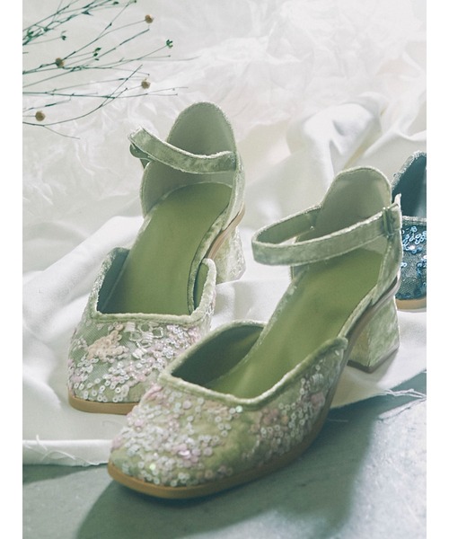 merry jenny（メリージェニー）の「スパンコールベロアミュール（パンプス・レディース・カーキ/ライトグリーン・MEDIUM/LARGE）」の17枚目の写真