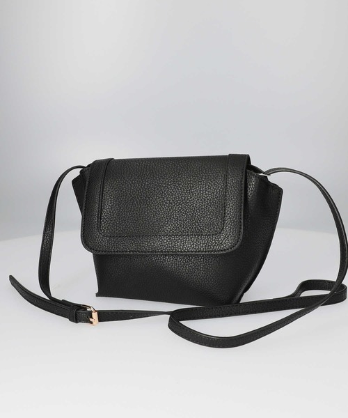 HONEYSUCKLE ROSE（ハニーサックルローズ）の「【HONEYSUCKLE ROSE】ＰＵフラップショルダー（ショルダーバッグ・レディース・ブラック/ブラウン・フリー）」の9枚目の写真