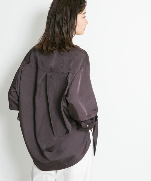 KBF（ケイビーエフ）の「ワッシャーサテン2WAY BIGシャツ（シャツ/ブラウス・レディース・グリーン/ブラウン系その他/ライトベージュ・ONE）」の19枚目の写真