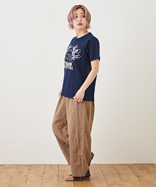 CUBE SUGAR(キューブシュガー)の「インディゴ天竺カットソー半袖グラフィックTシャツ(Tシャツ/カットソー・レディース・ライトブルー/インディゴブルー・M)」の4枚目の写真