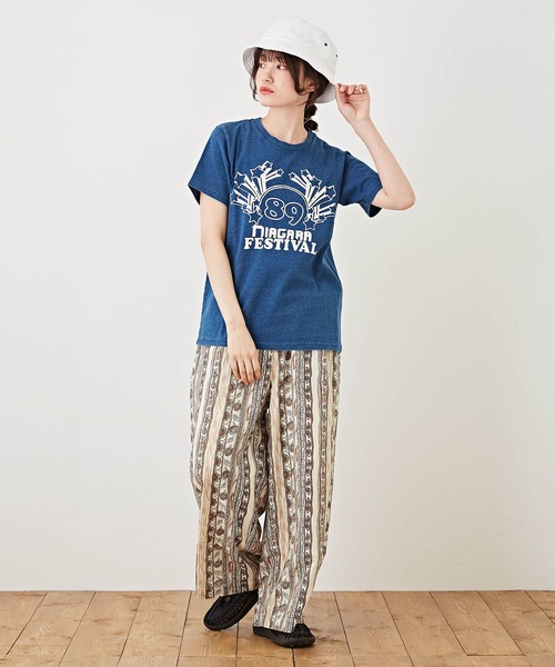 CUBE SUGAR(キューブシュガー)の「インディゴ天竺カットソー半袖グラフィックTシャツ(Tシャツ/カットソー・レディース・ライトブルー/インディゴブルー・M)」の6枚目の写真