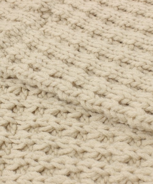 KBF（ケイビーエフ）の「スヌード（マフラー・レディース・ベージュ・ONESIZE）」の2枚目の写真