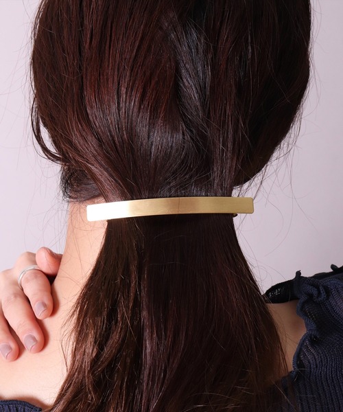 BAYBLO（ベイブロ）の「(SB)スリム スティック メタル バレッタ（バレッタ/ヘアクリップ・レディース・シルバー/ゴールド・ONE SIZE）」の2枚目の写真