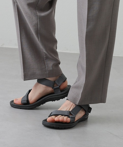COLONY 2139（コロニートゥーワンスリーナイン）の「MENS/ベルトスポーツサンダル（サンダル・メンズ・ブラック/グレー/カーキ・MEDIUM/LARGE）」の13枚目の写真