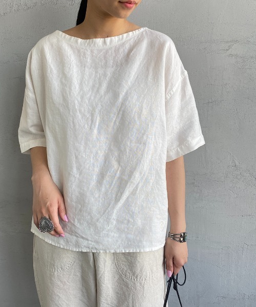 ORCIVAL（オーシバル）の「[ORCIVAL/オーシバル] 40S リネンクロス プルオーバーシャツ（シャツ/ブラウス・レディース・オフホワイト/チャコール/ライトベージュ/ネイビー・1）」の2枚目の写真