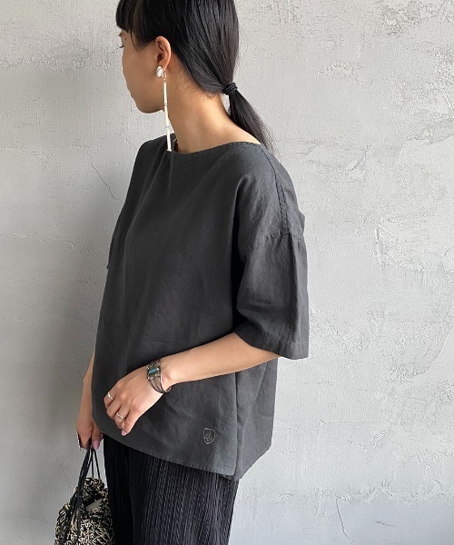 ORCIVAL（オーシバル）の「[ORCIVAL/オーシバル] 40S リネンクロス プルオーバーシャツ（シャツ/ブラウス・レディース・オフホワイト/チャコール/ライトベージュ/ネイビー・1）」の3枚目の写真