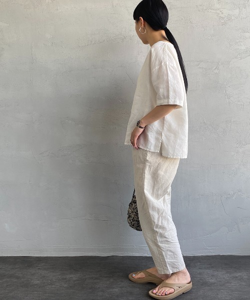 ORCIVAL（オーシバル）の「[ORCIVAL/オーシバル] 40S リネンクロス プルオーバーシャツ（シャツ/ブラウス・レディース・オフホワイト/チャコール/ライトベージュ/ネイビー・1）」の15枚目の写真