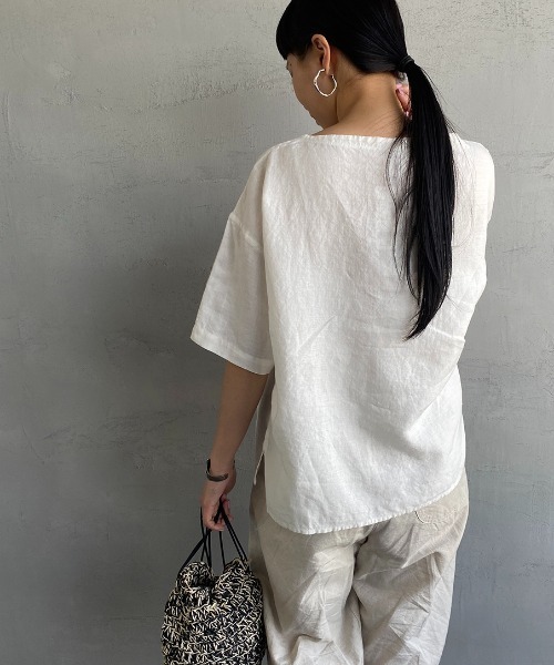 ORCIVAL（オーシバル）の「[ORCIVAL/オーシバル] 40S リネンクロス プルオーバーシャツ（シャツ/ブラウス・レディース・オフホワイト/チャコール/ライトベージュ/ネイビー・1）」の13枚目の写真