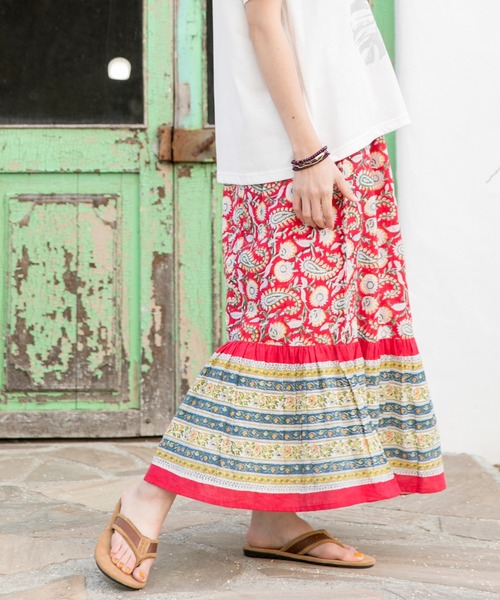 チャイハネ（チャイハネ）の「【チャイハネ】ディディサブロックプリントティアードスカート（スカート・レディース・ホワイト/レッド/ブルー・FREE）」の12枚目の写真