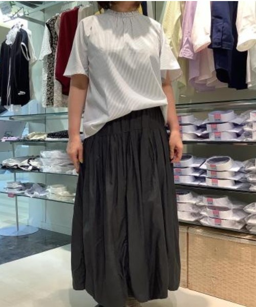 TOKYO SHIRTS（トウキョウシャツ）の「スタンドカラー フリル付き五分袖カジュアルシャツ（シャツ/ブラウス・レディース・ホワイト/サックスブルー・M/L）」の5枚目の写真