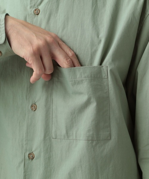 BAYFLOW（ベイフロー）の「STDタイプライターシャツ（シャツ/ブラウス・メンズ・ブラック/オフホワイト/カーキ・MEDIUM/LARGE）」の21枚目の写真