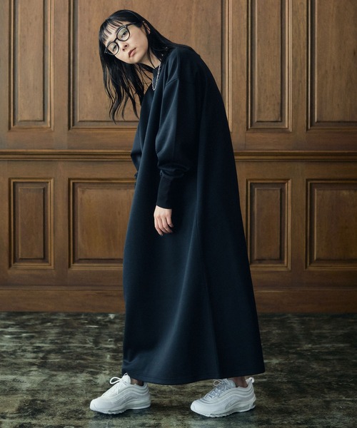 MATURED（マチュアード）の「【MATURED/マチュアード】ボクシースウェットワンピース（ワンピース・レディース・ブラック/グリーン・1/2）」の8枚目の写真