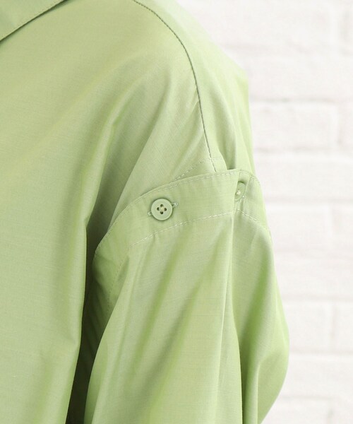 Cutie Blonde（キューティーブロンド）の「◆【2WAY】着こなし自由自在。肩ボタンマルチシャツ（シャツ/ブラウス・レディース・オフホワイト/ダークブラウン系2/黄緑系/チャコール・00）」の11枚目の写真