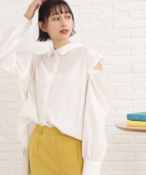 Cutie Blonde（キューティーブロンド）の「◆【2WAY】着こなし自由自在。肩ボタンマルチシャツ（シャツ/ブラウス・レディース・オフホワイト/ダークブラウン系2/黄緑系/チャコール・00）」の14枚目の写真