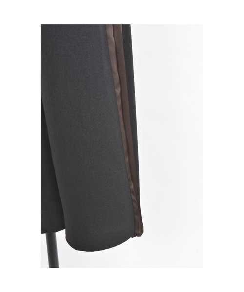 gomme（ゴム）の「ウォームＰツイル　Ｓプリーツパンツ（その他パンツ・レディース・ブラック/カーキ/ブルー・MEDIUM）」の13枚目の写真