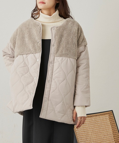 CLEARIMPRESSION （クリアインプレッション）の「ボア切替ノーカラーキルティングジャケット（ブルゾン・レディース・グレイッシュベージュ/ブラック・FREE）」の17枚目の写真