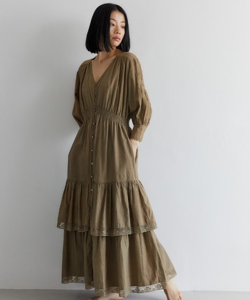 CASA FLINE（カーサフライン）の「ティアードレースドレス（ワンピース・レディース・ホワイト/カーキ/グリーン・FREE）」の5枚目の写真