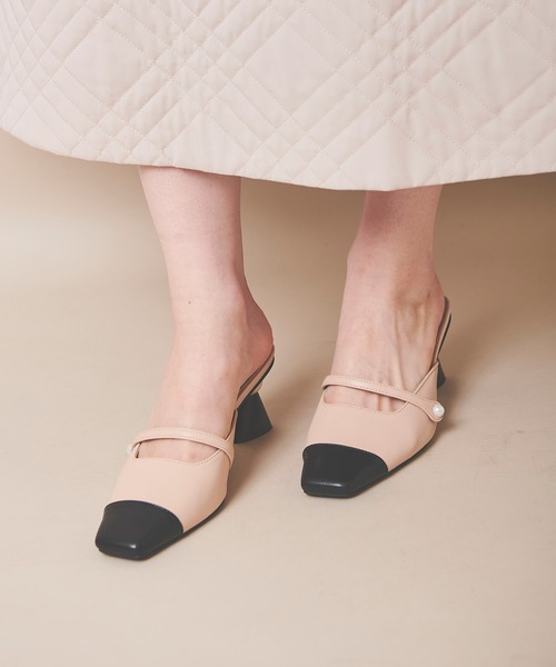 31 Sons de mode（トランテアン　ソン　ドゥ　モード）の「バイカラーミュール（パンプス・レディース・ダークブラウン/ベージュ/ピンク・S/M/L）」の5枚目の写真