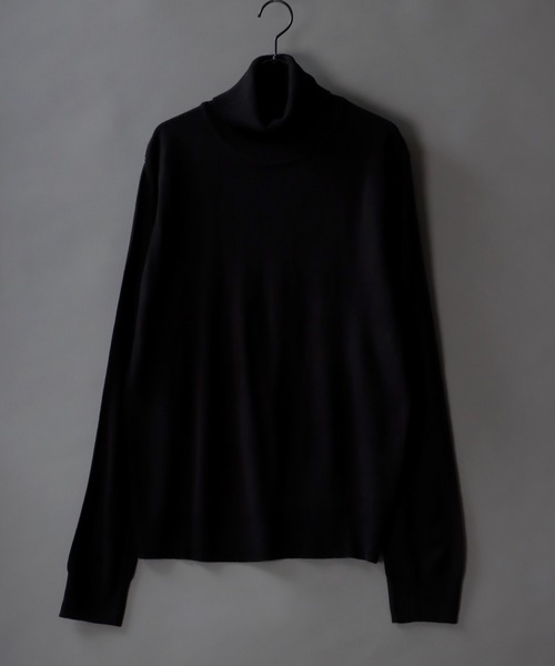 SITRY(シトリー)の「middle gauge turtleneck sweater/ミドルゲージ タートルネック セーター(ニット/セーター・メンズ・ホワイト/ブラウン/マスタード/ネイビー/チャコールグレー/ブルーグリーン/ブラック・M/L/XL)」の3枚目の写真