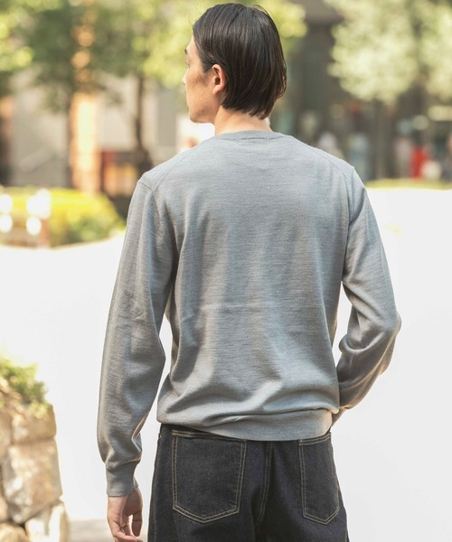 URBAN RESEARCH DOORS(アーバンリサーチドアーズ)の「LIFE STYLE TAILOR ハーモニークルーネックニット(ニット/セーター・メンズ・イエロー/ブラウン/グレー/ブルー・38/40)」の9枚目の写真