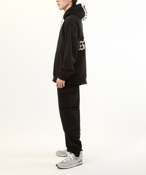 TopIsm（トップイズム）の「裏起毛カーゴスウェットパンツ（カーゴパンツ・メンズ・ブラック/グレー・M/L/LL）」の6枚目の写真