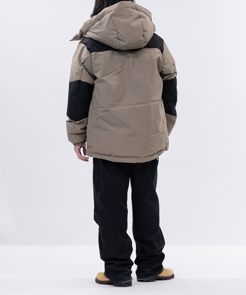 JOHN'S CLOSET（ジョンズクローゼット）の「【13】中綿切替フードジャケット（ダウンジャケット/コート・メンズ・レッド/ホワイト/ブルー系その他/ブラック/チャコールグレー/ベージュ・MEDIUM/LARGE/X-LARGE）」の10枚目の写真