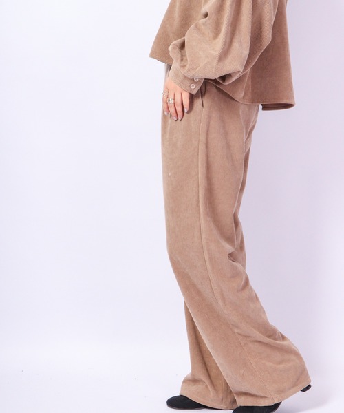 Chiaro（キアロ）の「Chiaro コーデュロイ タックパンツ（その他パンツ・レディース・ブラウン/ベージュ・FREE）」の15枚目の写真