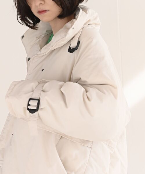 rps（アールピーエス）の「スタンドベルト中綿ジャケット（ダウンジャケット/コート・レディース・ブラック/アイボリー/ライトカーキ・M）」の16枚目の写真