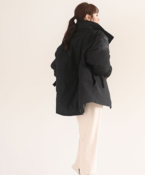 rps（アールピーエス）の「スタンドベルト中綿ジャケット（ダウンジャケット/コート・レディース・ブラック/アイボリー/ライトカーキ・M）」の11枚目の写真