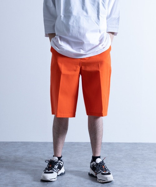 NYLAUS（ナイラス）の「ヘビーツイル イージー バギーハーフパンツ スケーターパンツ（チノパンツ・メンズ・ブラック/ベージュ/オレンジ/グリーン・M/L/LL）」の4枚目の写真