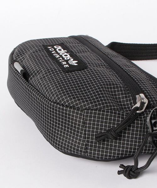 adidas（アディダス）の「アディダス アドベンチャー ウエストバッグ（S） / アディダスオリジナルス adidas Originals（ボディバッグ/ウエストポーチ・メンズ・ブラック/ホワイト・FREE）」の9枚目の写真